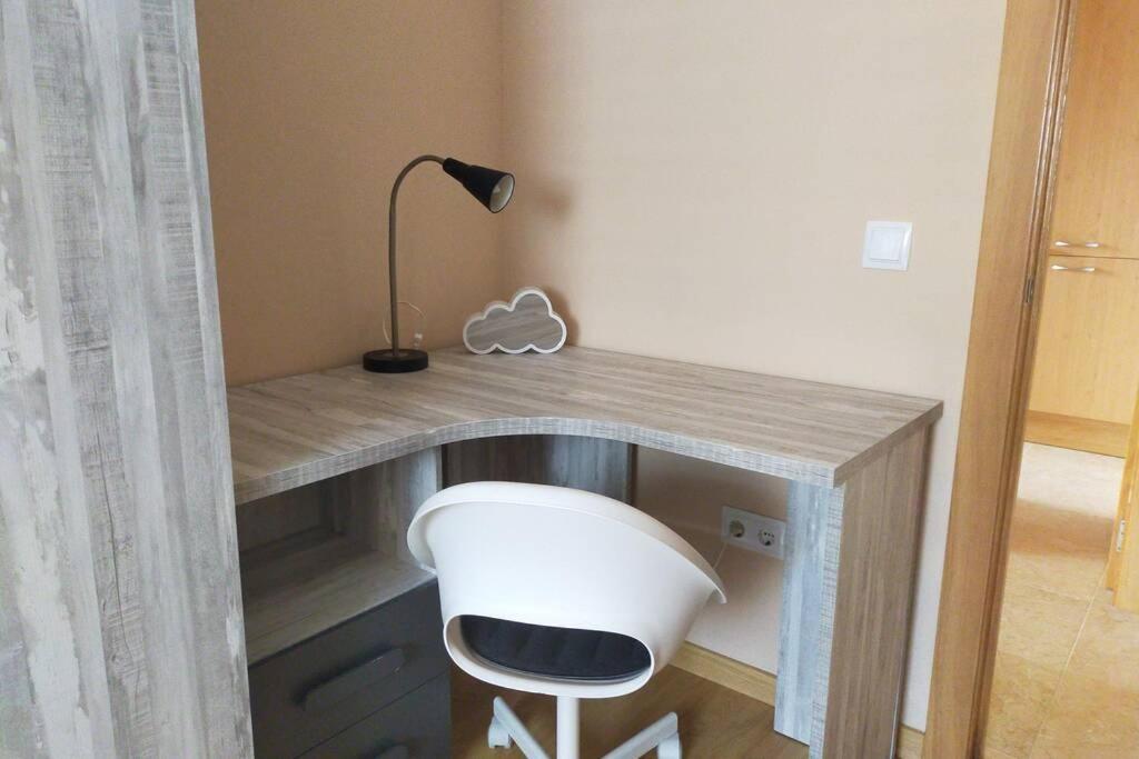 Apartamento Para 5 Personas Frente Al Mar Con Piscina Y Parking クベリャス エクステリア 写真
