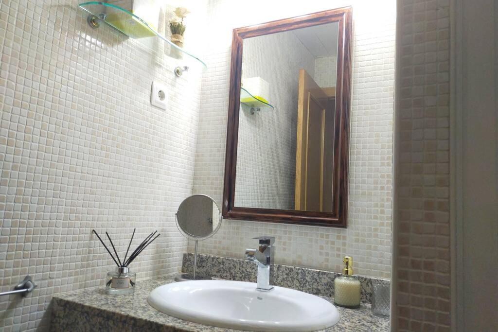 Apartamento Para 5 Personas Frente Al Mar Con Piscina Y Parking クベリャス エクステリア 写真