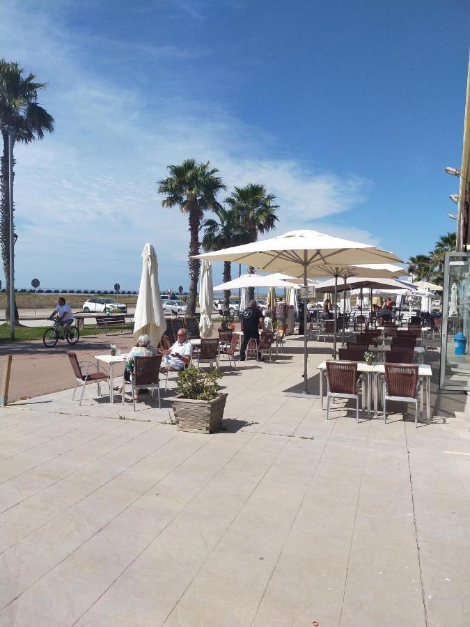 Apartamento Para 5 Personas Frente Al Mar Con Piscina Y Parking クベリャス エクステリア 写真